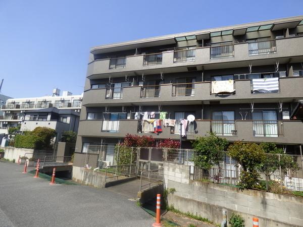 サンハイム市川 外観
