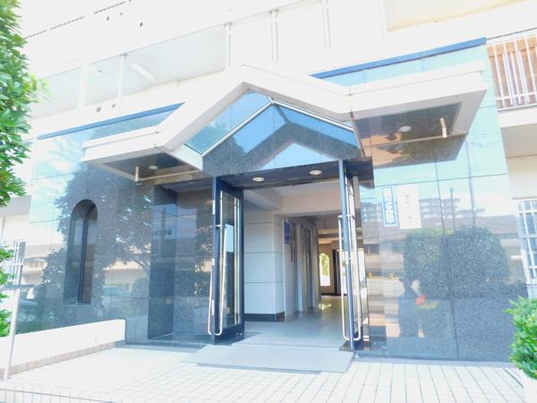 藤代スカイハイツＢ棟 エントランス