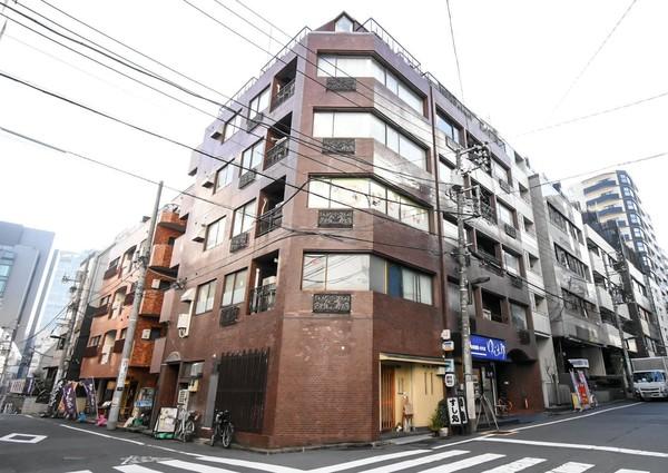 鉄筋コンクリート造地上6階建て・総戸数10