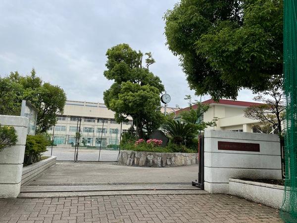 中学校