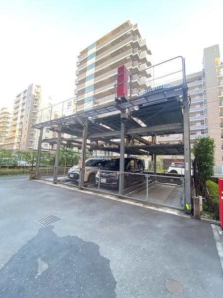 日神パレステージ戸部 駐車場
