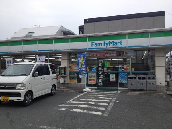 コンビニ