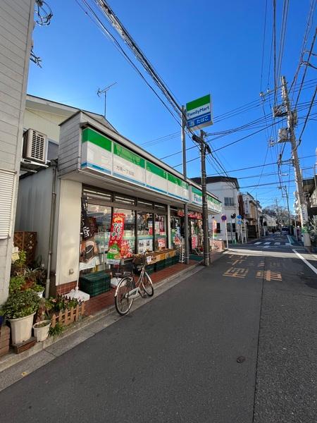 コンビニ
