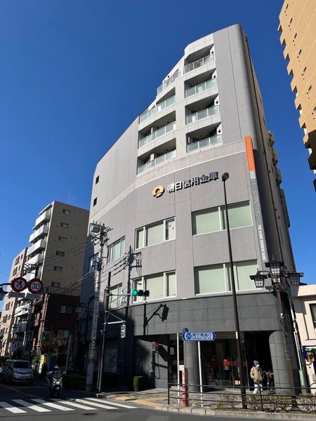 銀行