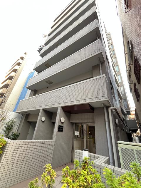 プラハ川崎本町通り 外観
