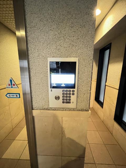 プラハ川崎本町通り その他