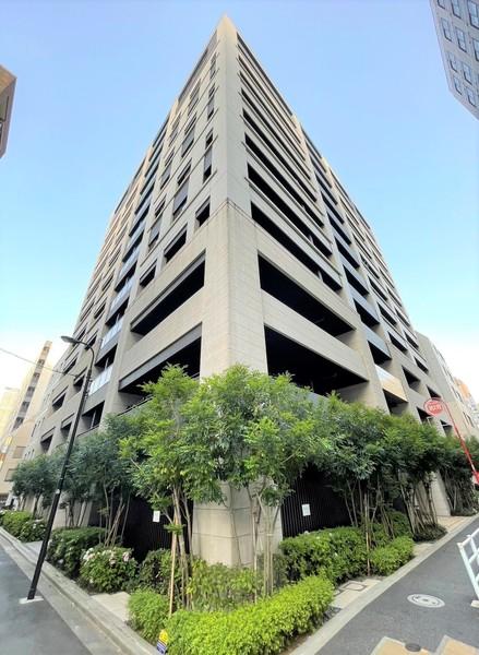 鉄筋コンクリート造地上12階建て・総戸数73