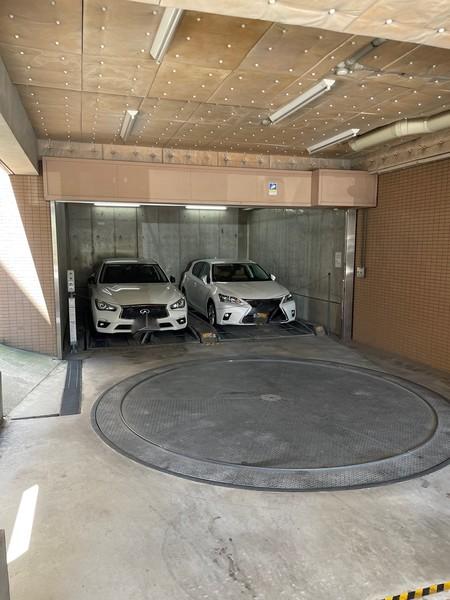 ロータリーパレス田端 駐車場