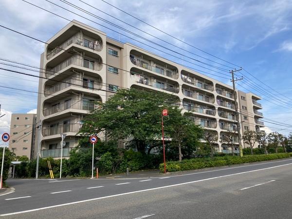 ソフトタウン行徳Ｂ棟 外観