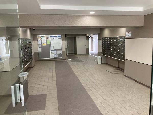 ソフトタウン行徳Ｂ棟 エントランス