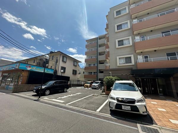 コニファーコート西船橋 駐車場