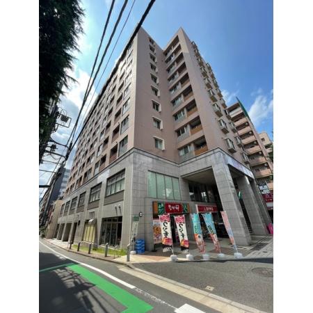 鉄筋コンクリート造地上11階建て・総戸数76