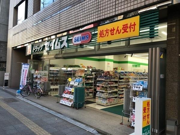 ドラックストア