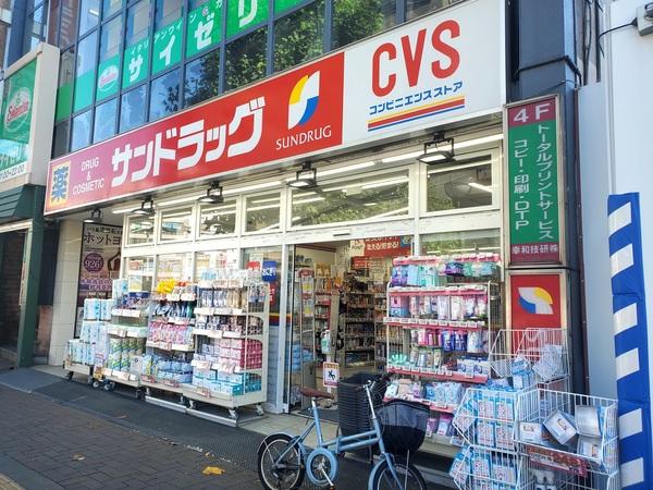 ドラックストア
