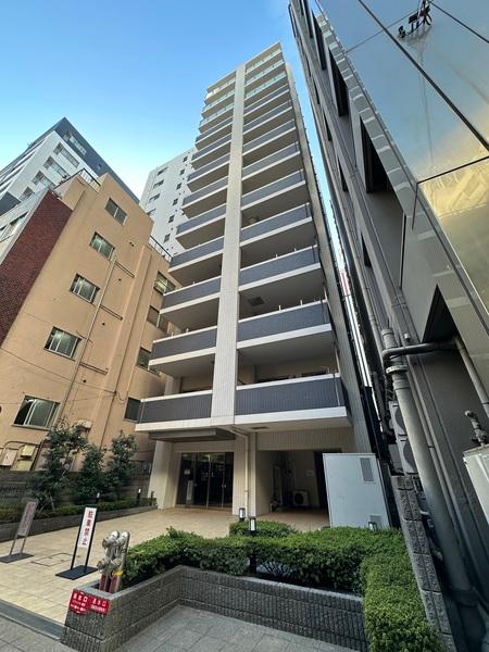 鉄骨鉄筋コンクリート造地上13階建、総戸数