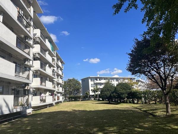 藤の台団地 外観