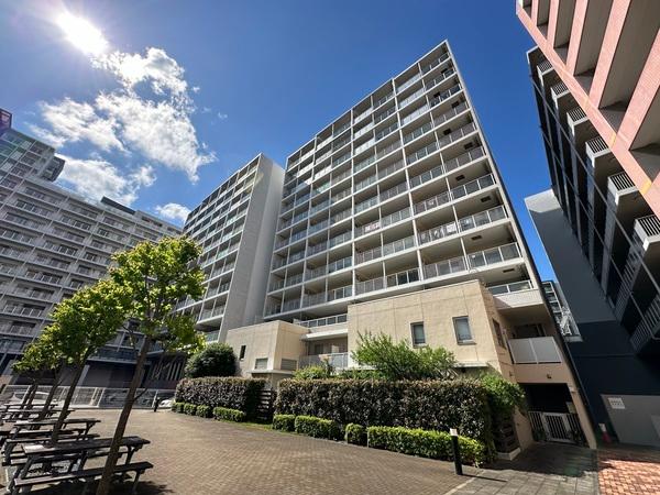 リーセントヒルズステーションフロントH棟 外観