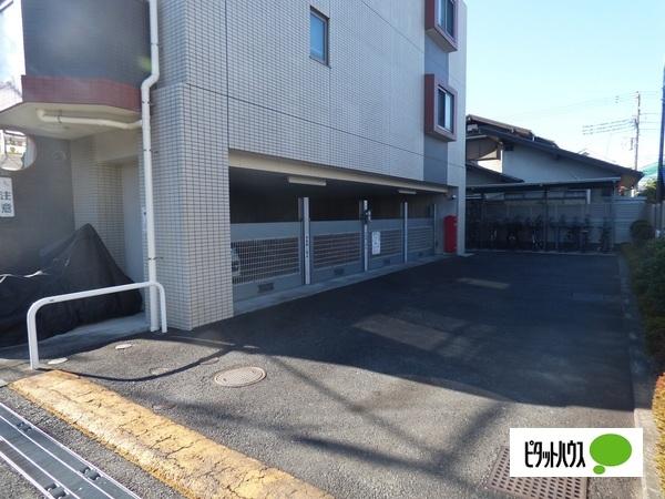 サンアリーナ中央林間 駐車場