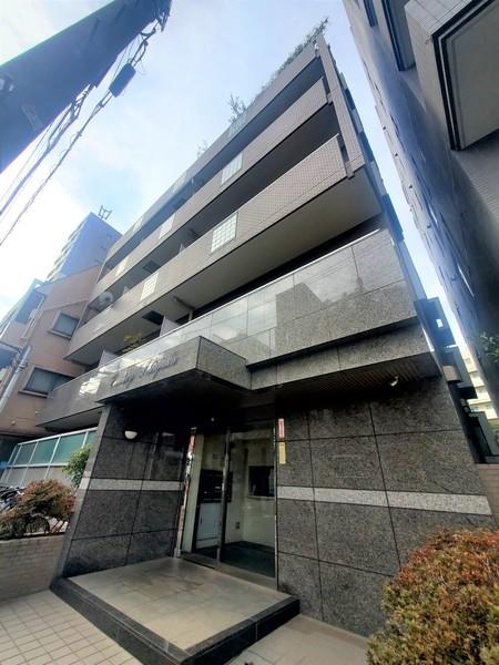 センチュリー新宿 外観