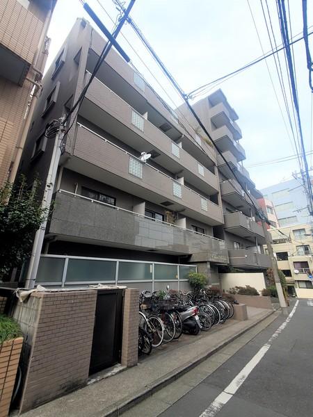 センチュリー新宿 外観