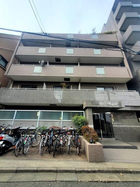 センチュリー新宿 外観