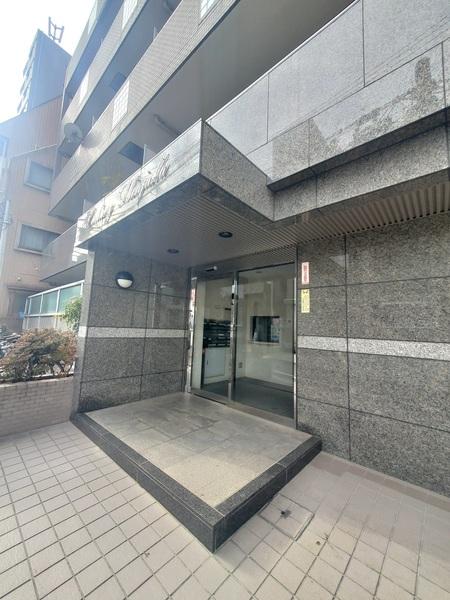 センチュリー新宿 エントランス