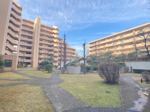 ハートフィールズ薬園台ハイライズ 外観