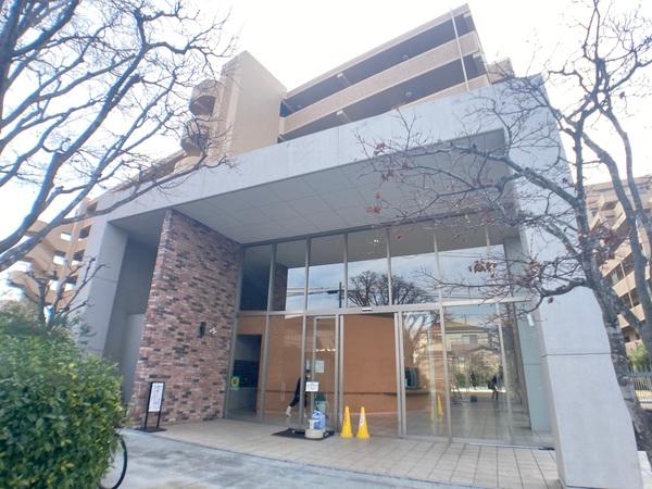 ハートフィールズ薬園台ハイライズ エントランス