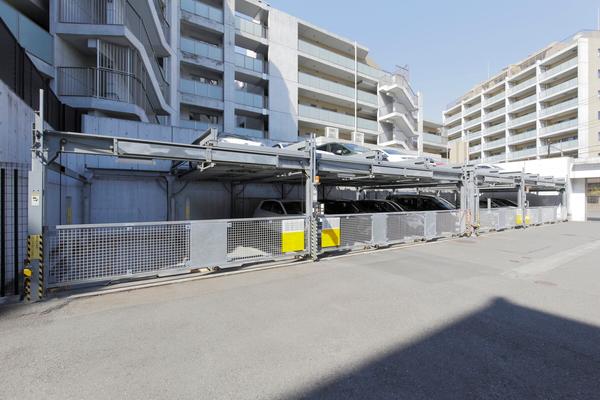 ヴィークグラン世田谷千歳船橋さくらガーデン 駐車場