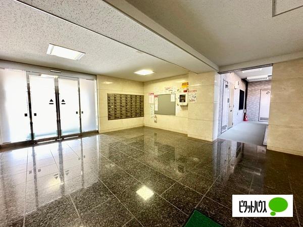 モナーク立川高松町 エントランス