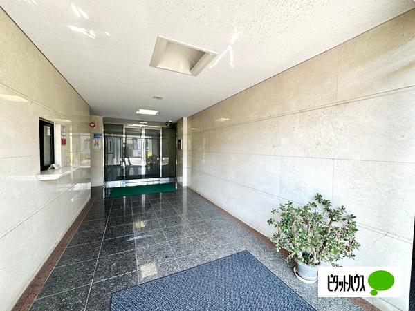 モナーク立川高松町 ロビー