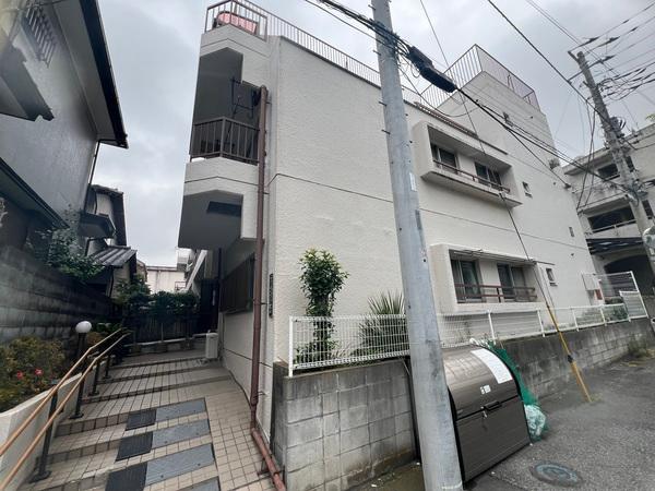 ニューメイゾン松戸 エントランス
