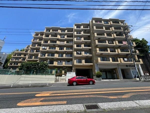ライオンズマンション磯子山王台 外観