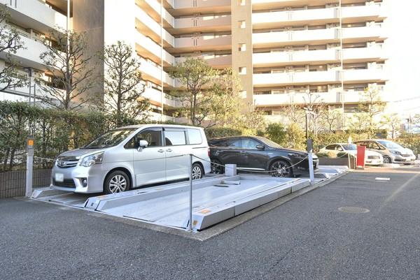 グレイスガーデン多摩川 駐車場