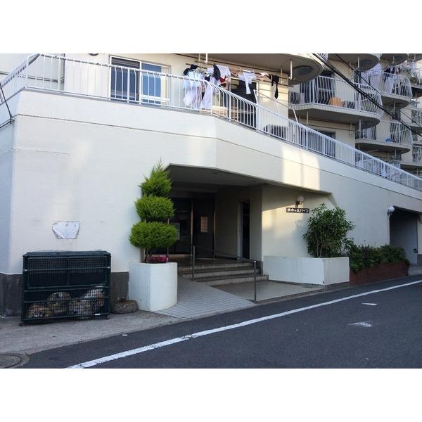調布ヶ丘ハイツ エントランス