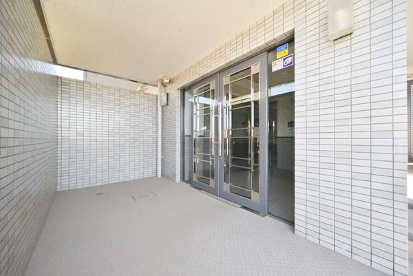 ワコーレ溝の口 エントランス