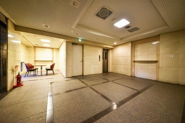 クレッセント目黒Ⅲ ロビー