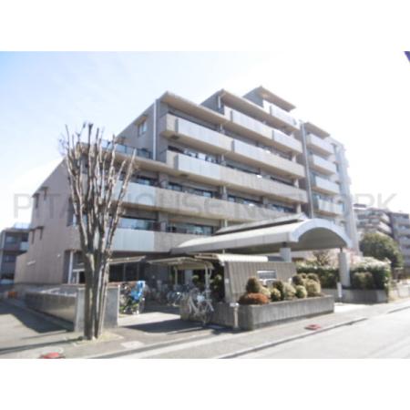 外観もきれいなマンションです