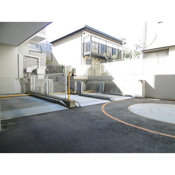 リーベスト立川錦町Ⅱ 駐車場
