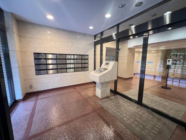 グランディ田園調布 エントランス