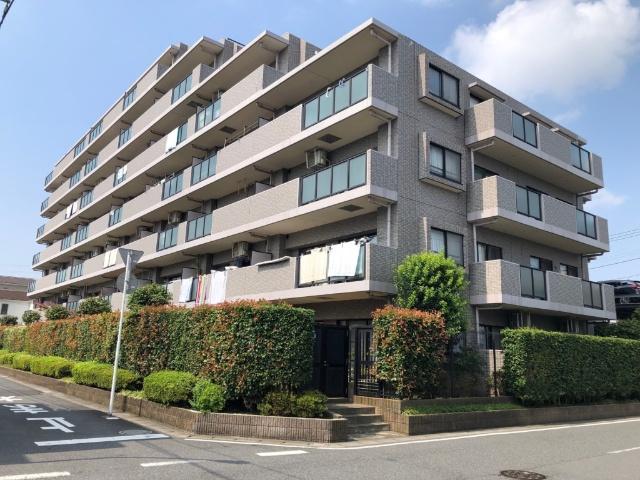ライオンズマンション市川宝 外観