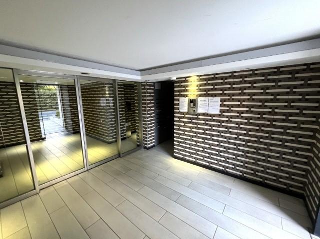 ＰＲＥＭＩＵＭ　ＣＵＢＥ三宿 エントランス