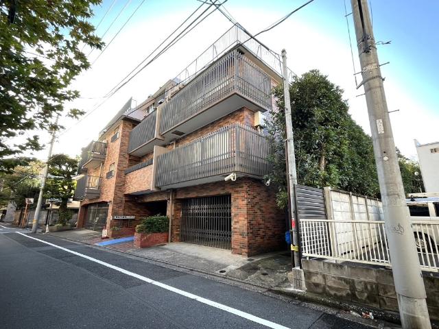 秀和内藤町レジデンス 外観