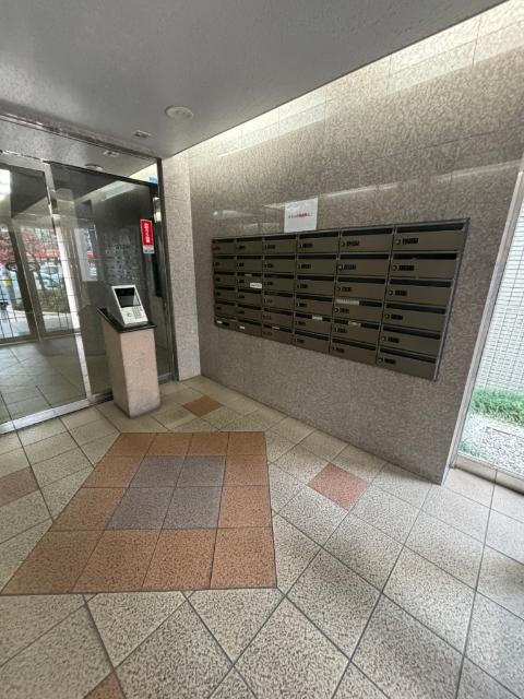ヴィア・シテラ・東京 エントランス