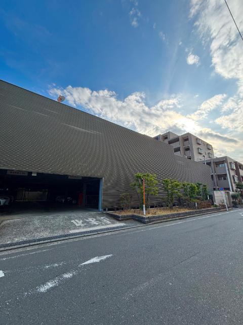 コスモ北新横浜ステーションフロント 駐車場