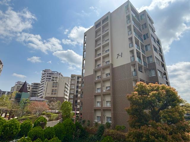 プロムナード仲町台１号棟 外観