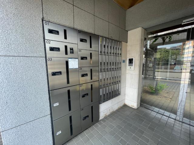 ノーブル横浜岡野公園 ロビー