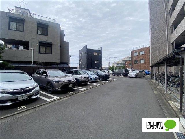シーアイマンション松戸秋山ステーションプラザ 駐車場