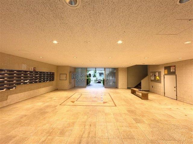ハイタウン塩浜第弐34号棟 ロビー