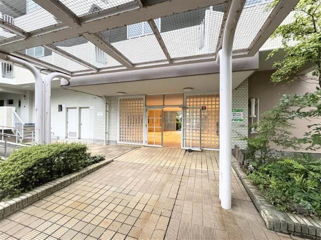 ハイタウン塩浜第弐34号棟 エントランス